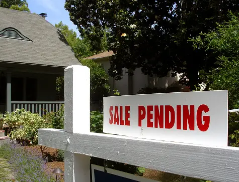 sale pending sign